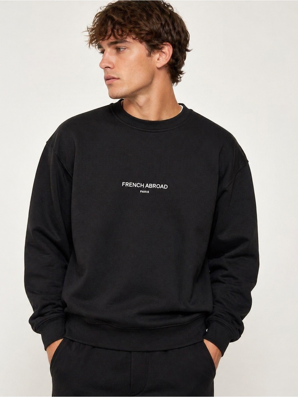French Abroad Paris Black Crewneck Sweatshirt Men’s Size L NWT